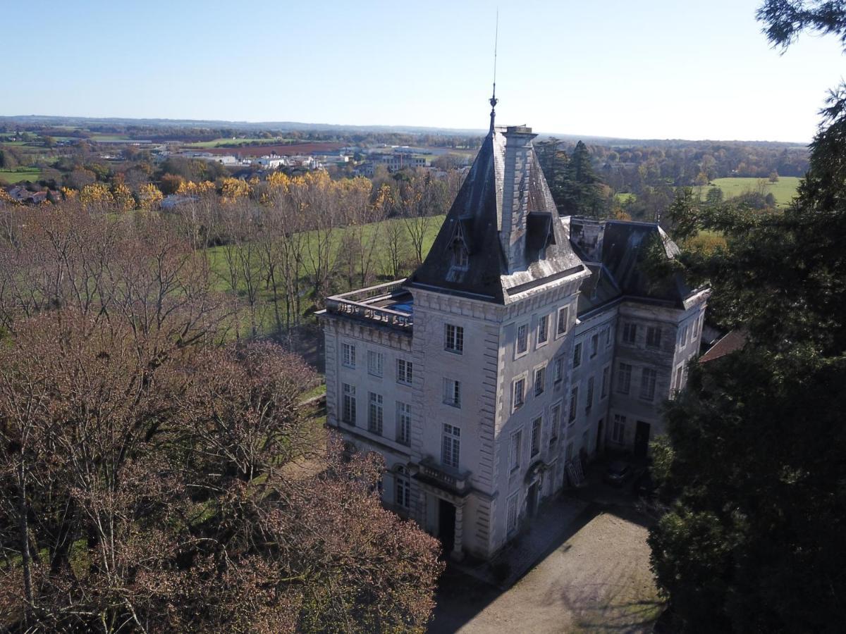 Chateau De Chasseneuil Sur Bonnieure Exterior photo